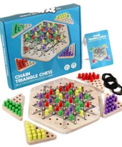 Geometric triangle peg game